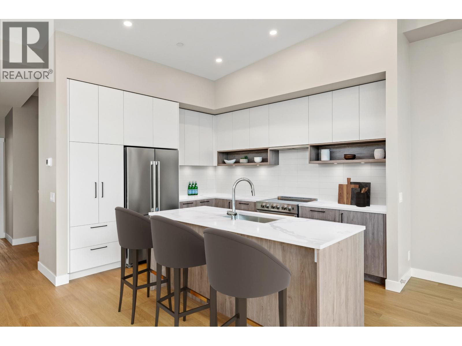 29 4000 Sunstone Way, Pemberton, British Columbia  V0N 2L3 - Photo 13 - R3077670