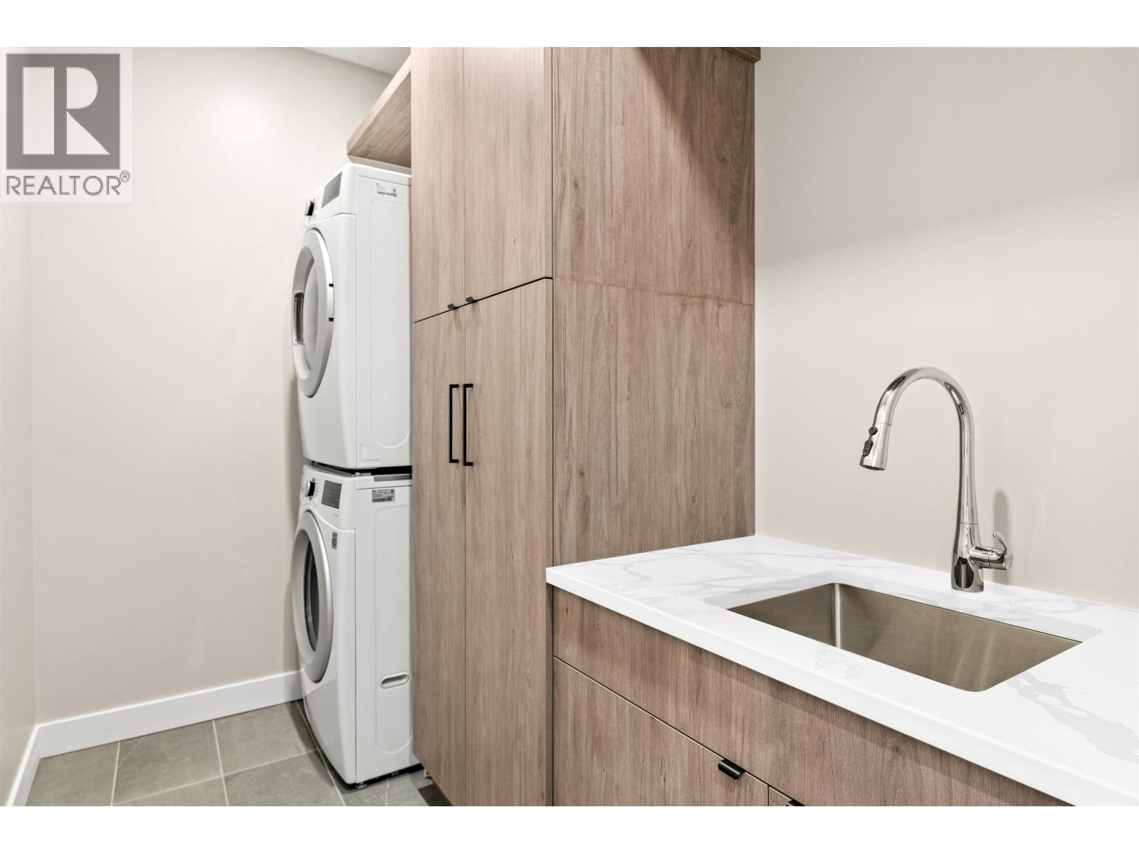 29 4000 Sunstone Way, Pemberton, British Columbia  V0N 2L3 - Photo 23 - R3077670