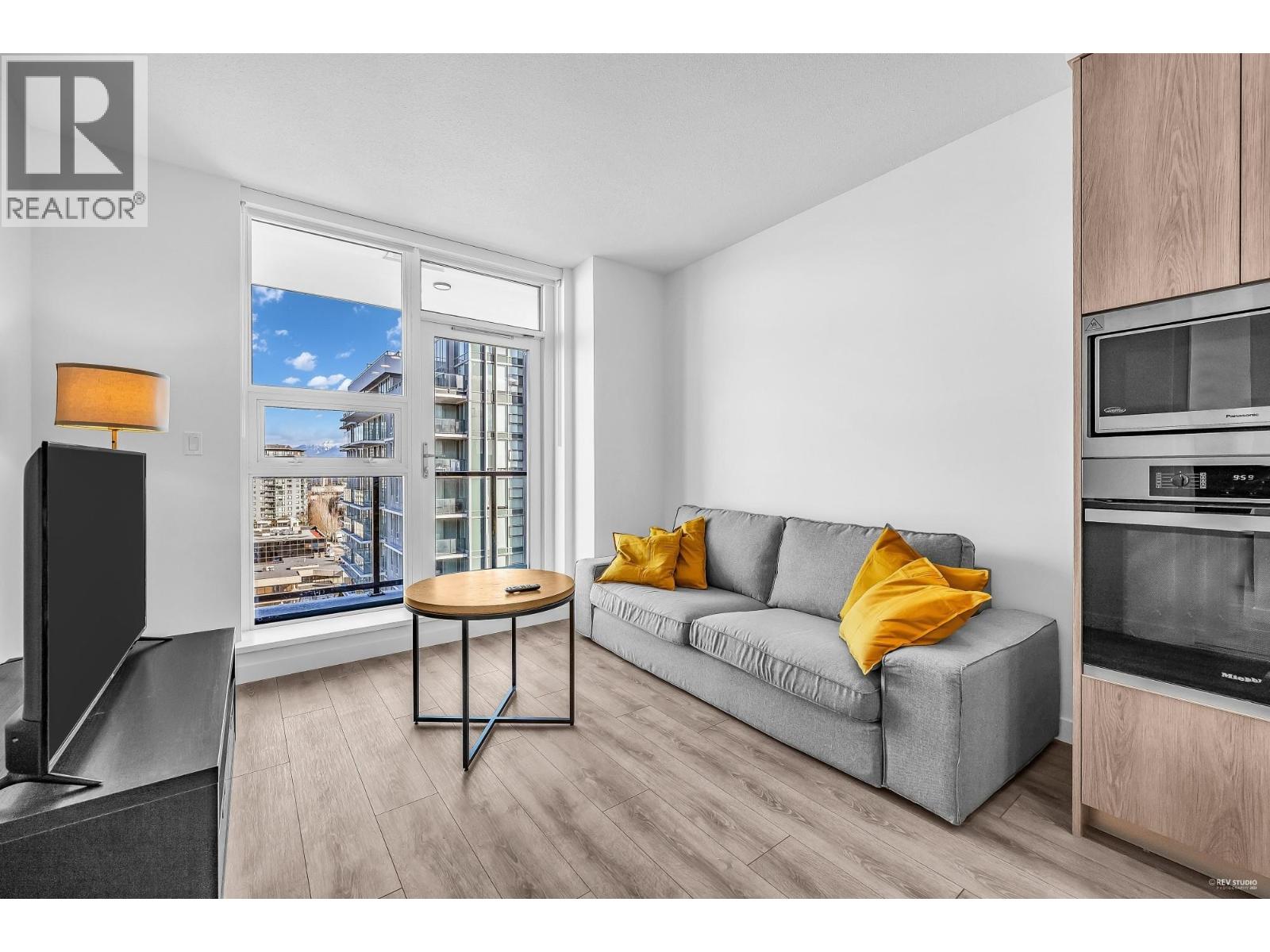 1204 6633 BUSWELL STREET, Richmond, British Columbia