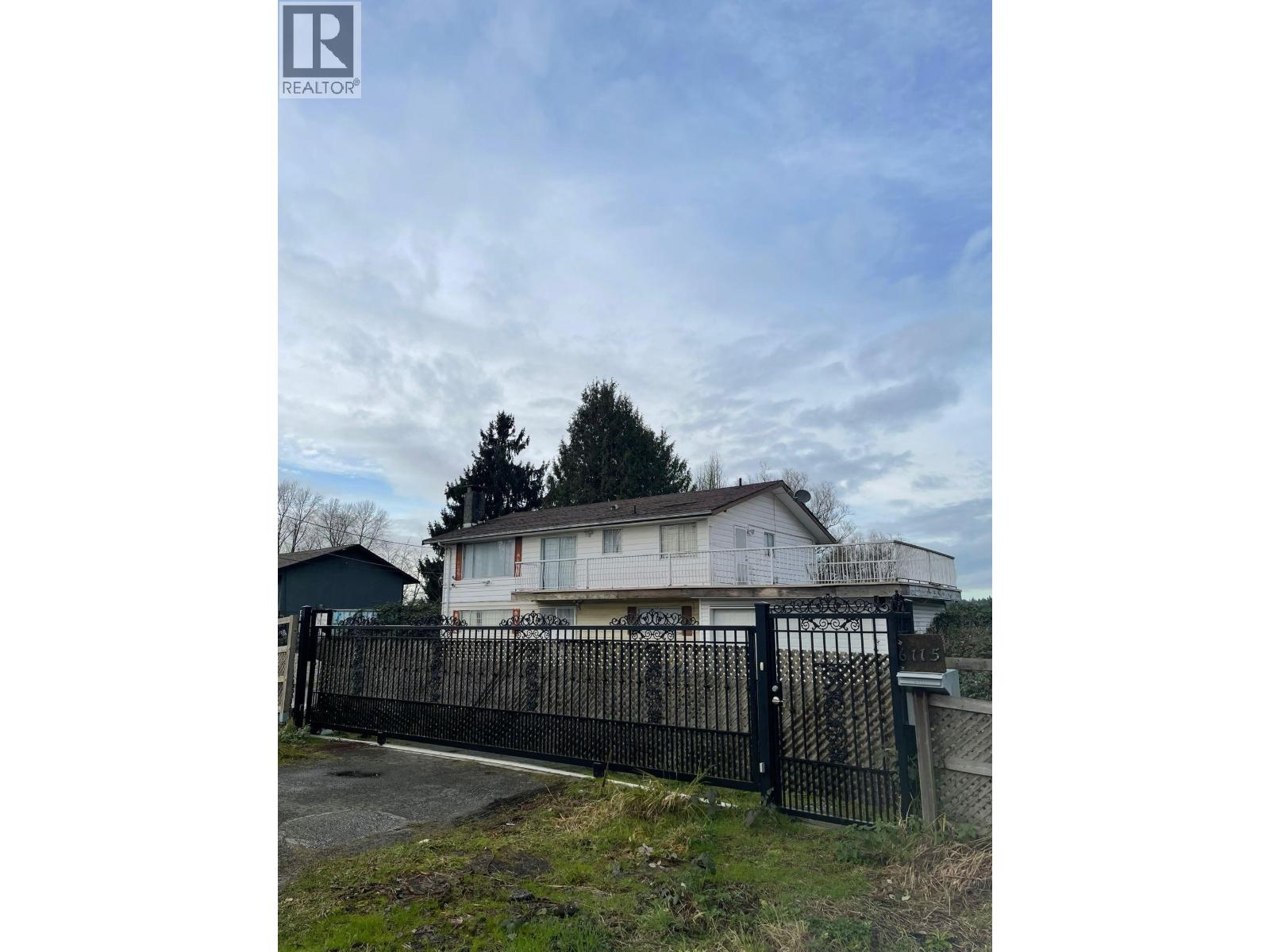 6115 9th Avenue, Burnaby, British Columbia V3N 2T4 - Photo 9 - R3077677