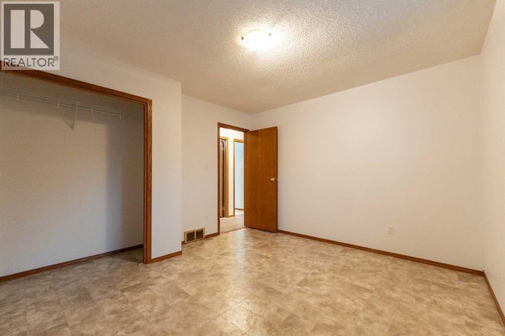 1103 12 Street S, Lethbridge, Alberta  T1K 7S6 - Photo 19 - A2275426