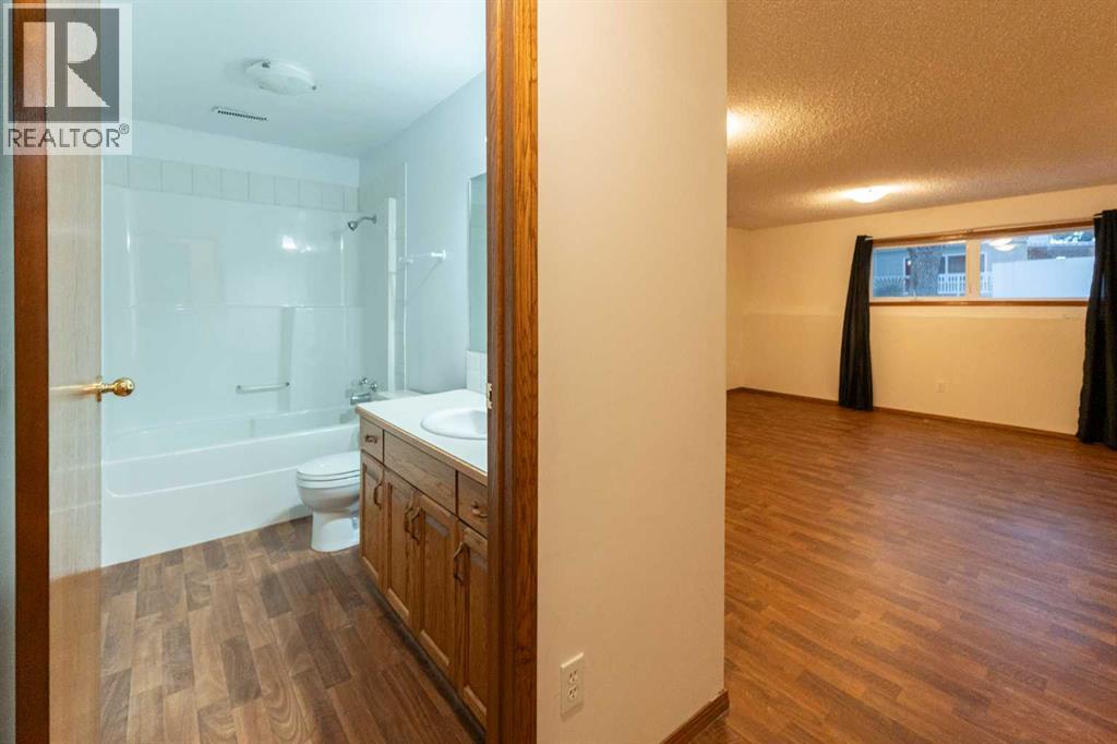 1103 12 Street S, Lethbridge, Alberta  T1K 7S6 - Photo 26 - A2275426