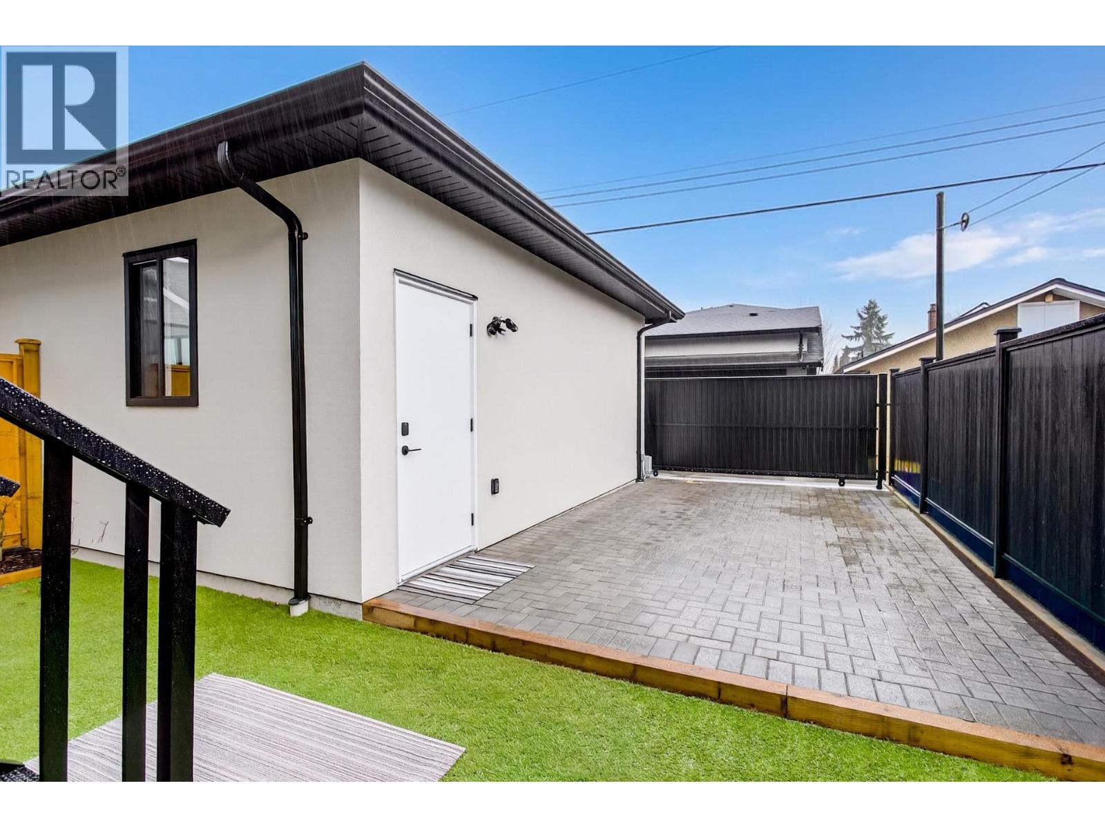 4066 Triumph Street, Burnaby, British Columbia V5C 1Z2 - Photo 26 - R3077671