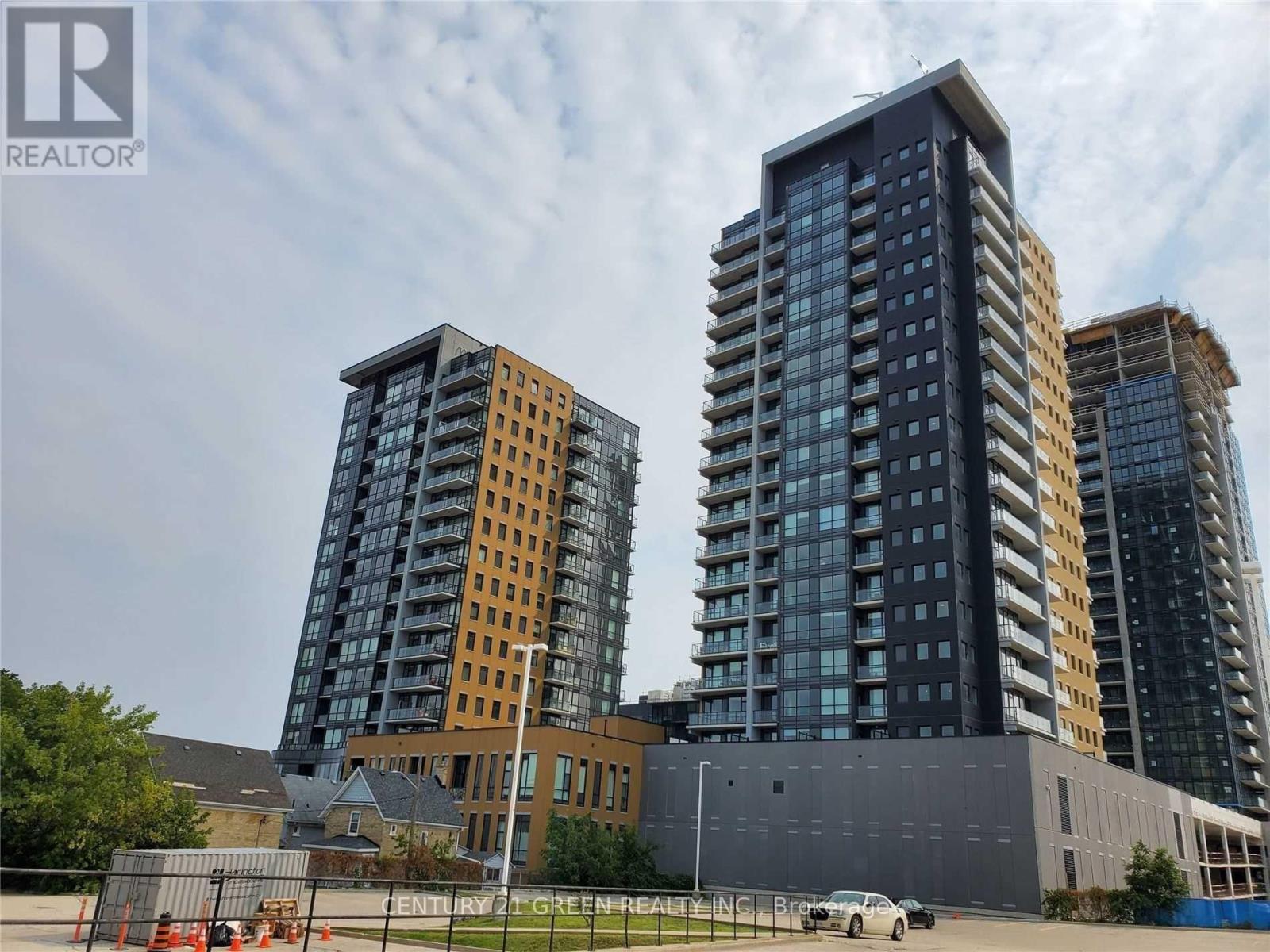 1501 - 104 Garment Street, Kitchener, Ontario  N2G 0C8 - Photo 1 - X12676868