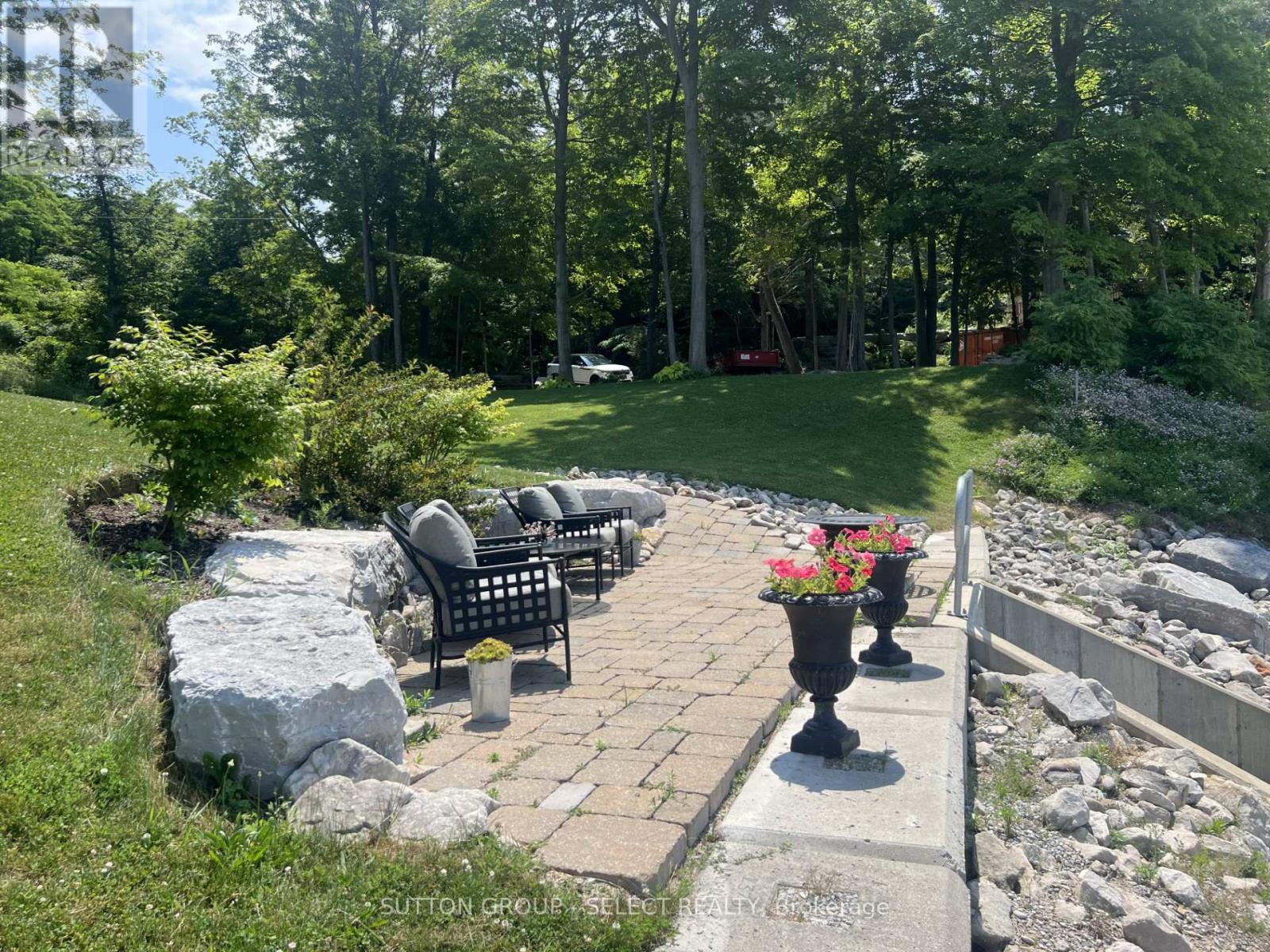 5284 Cliff Road, Lambton Shores, Ontario  N0N 1J7 - Photo 42 - X12480601