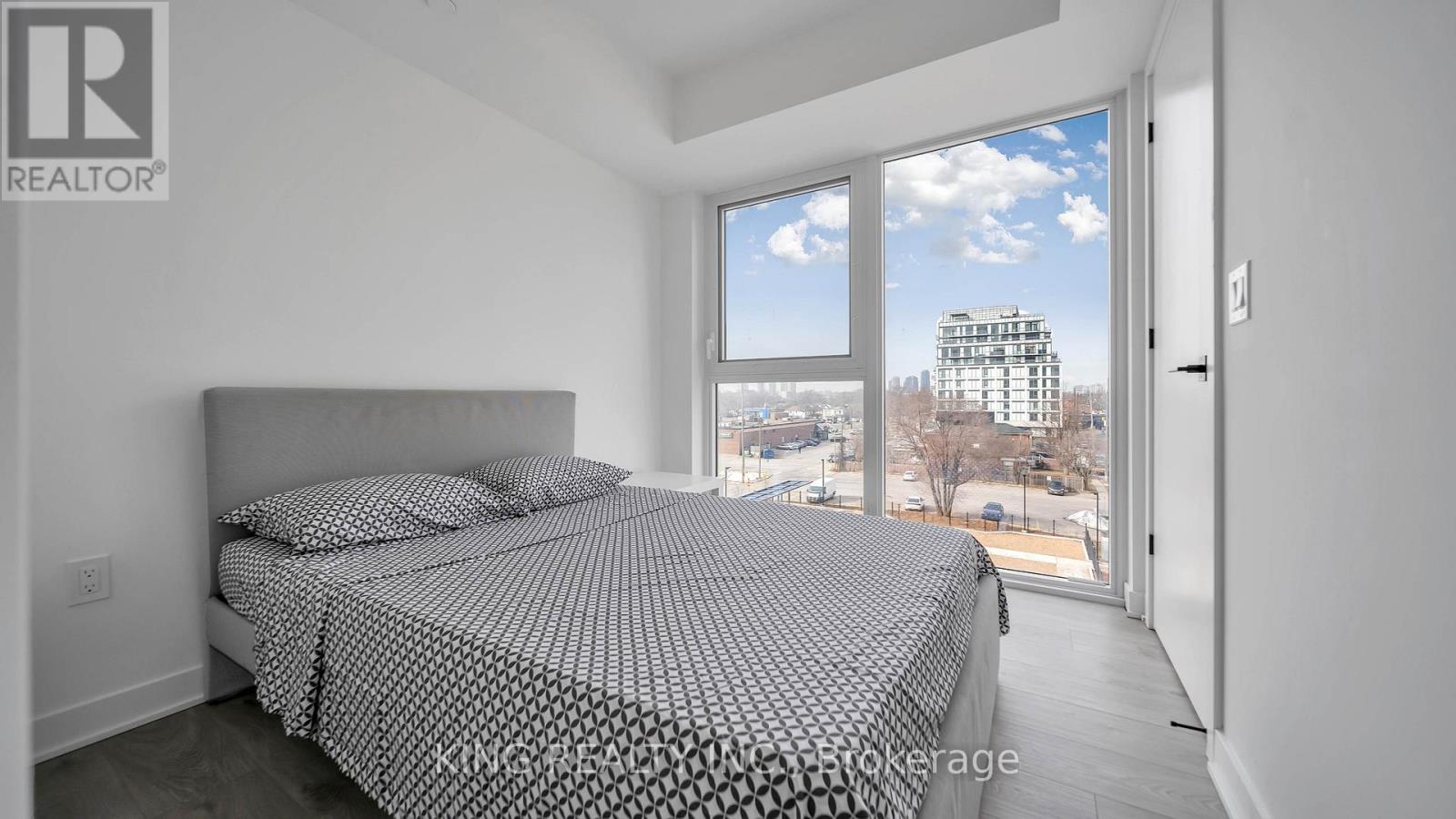 515 - 36 Zorra Street, Toronto, Ontario  M8Z 0G5 - Photo 24 - W12678922