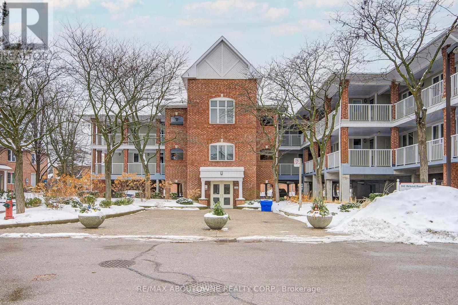 213 - 101 Bristol Road E, Mississauga, Ontario  L4Z 3P4 - Photo 1 - W12678928