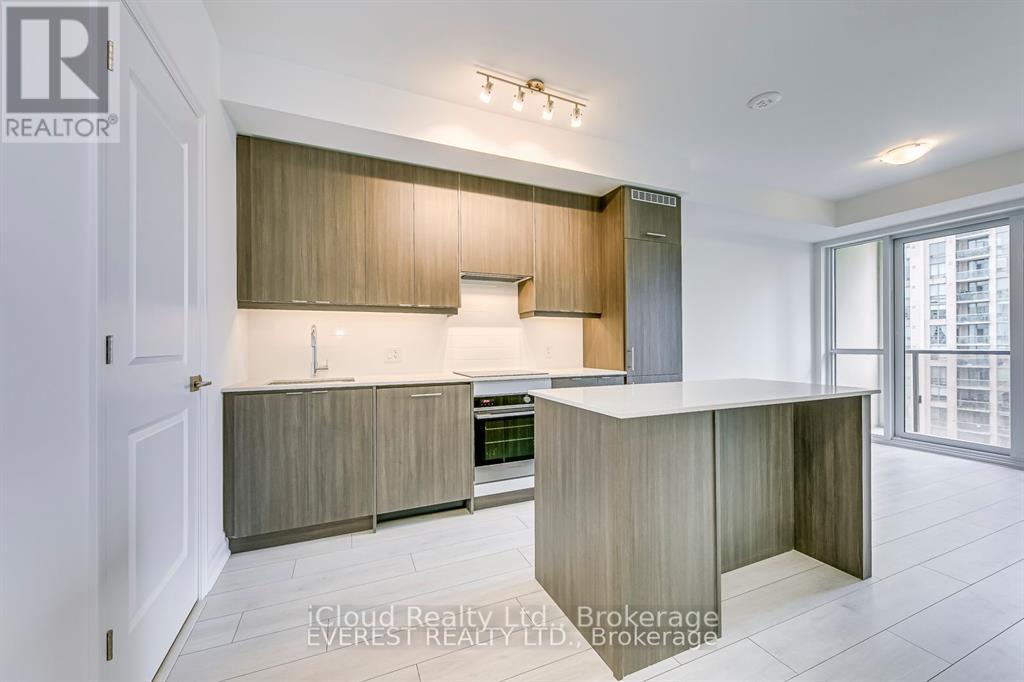 2305 - 30 Elm Drive W, Mississauga, Ontario  L5B 0N6 - Photo 17 - W12678932