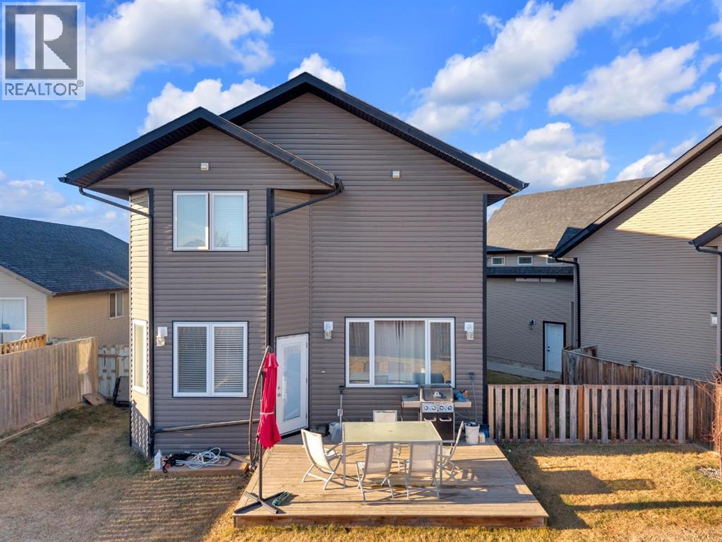 38 Rolling Hills Bay, Blackfalds, Alberta  T0M 0J0 - Photo 34 - A2271285