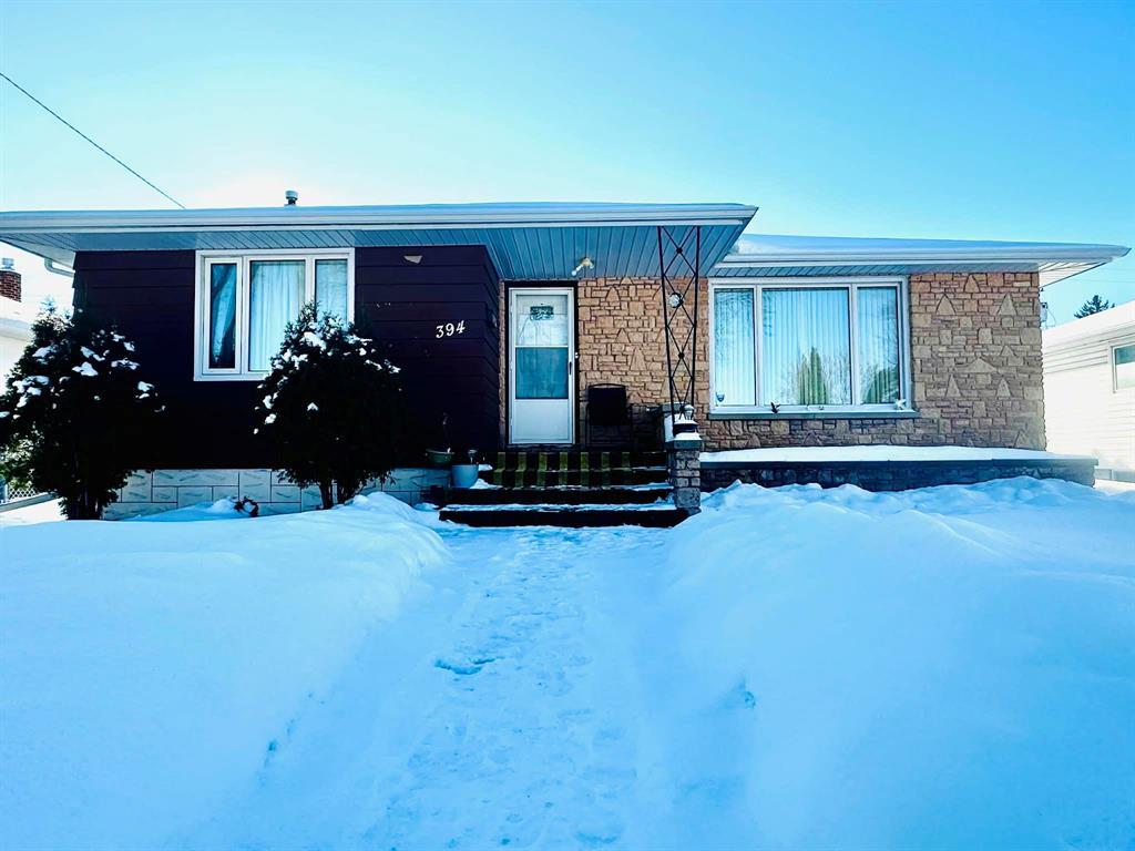 394 Semple Avenue, winnipeg, Manitoba