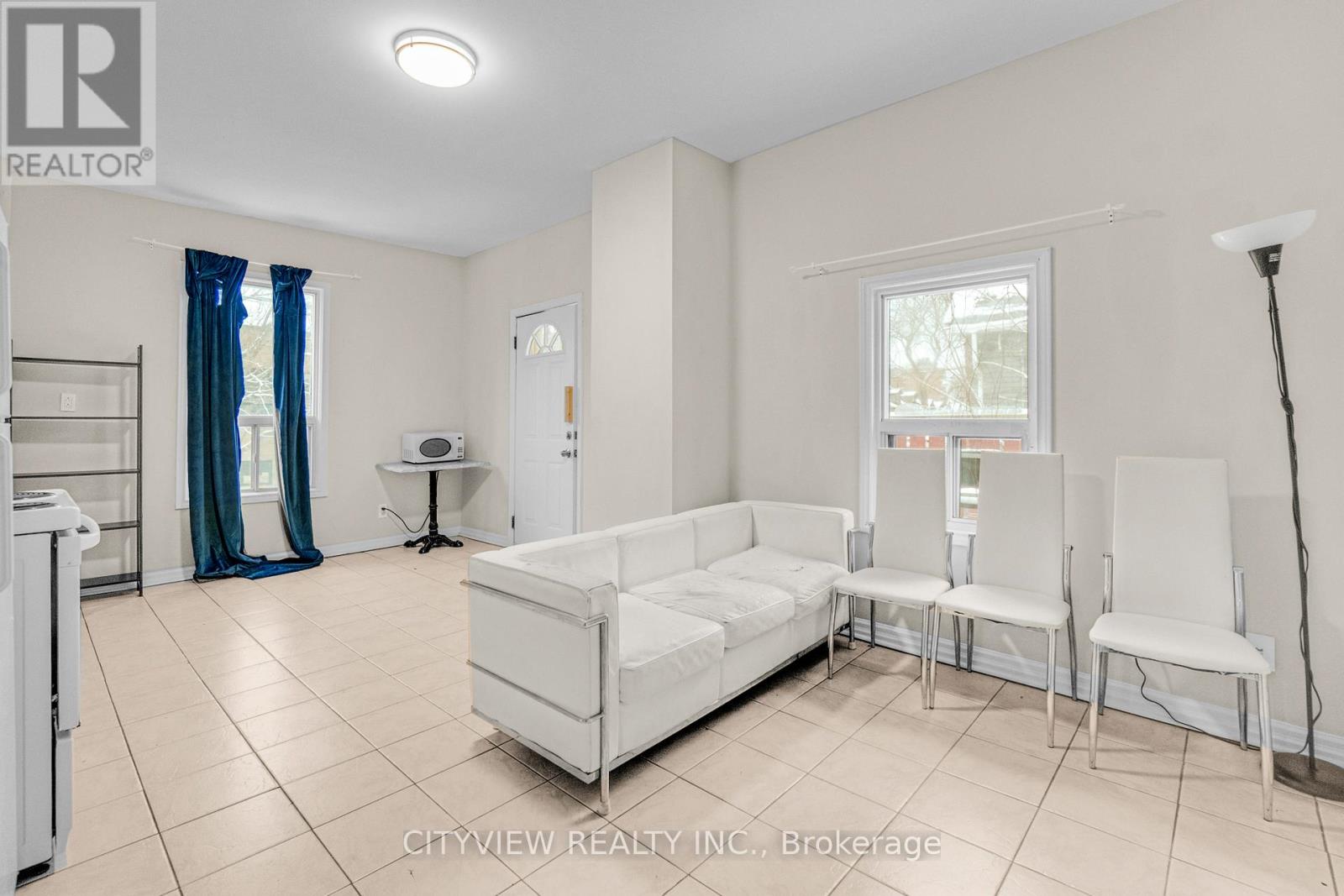 Upper - 345 Dundas Street E, Toronto, Ontario  M5A 2A2 - Photo 19 - C12645532