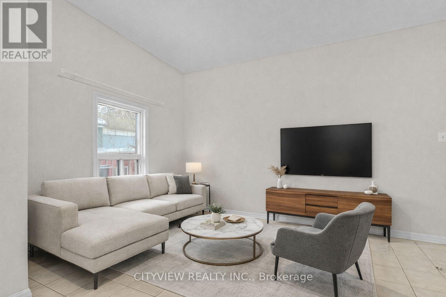 Upper - 345 Dundas Street E, Toronto, Ontario  M5A 2A2 - Photo 3 - C12645532