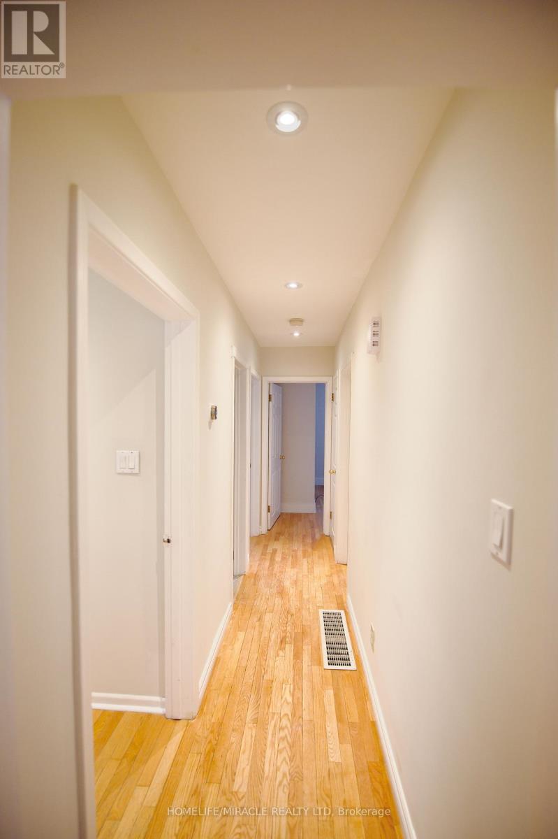 Main - 222 Cass Avenue, Toronto, Ontario  M1T 2C4 - Photo 15 - E12670188