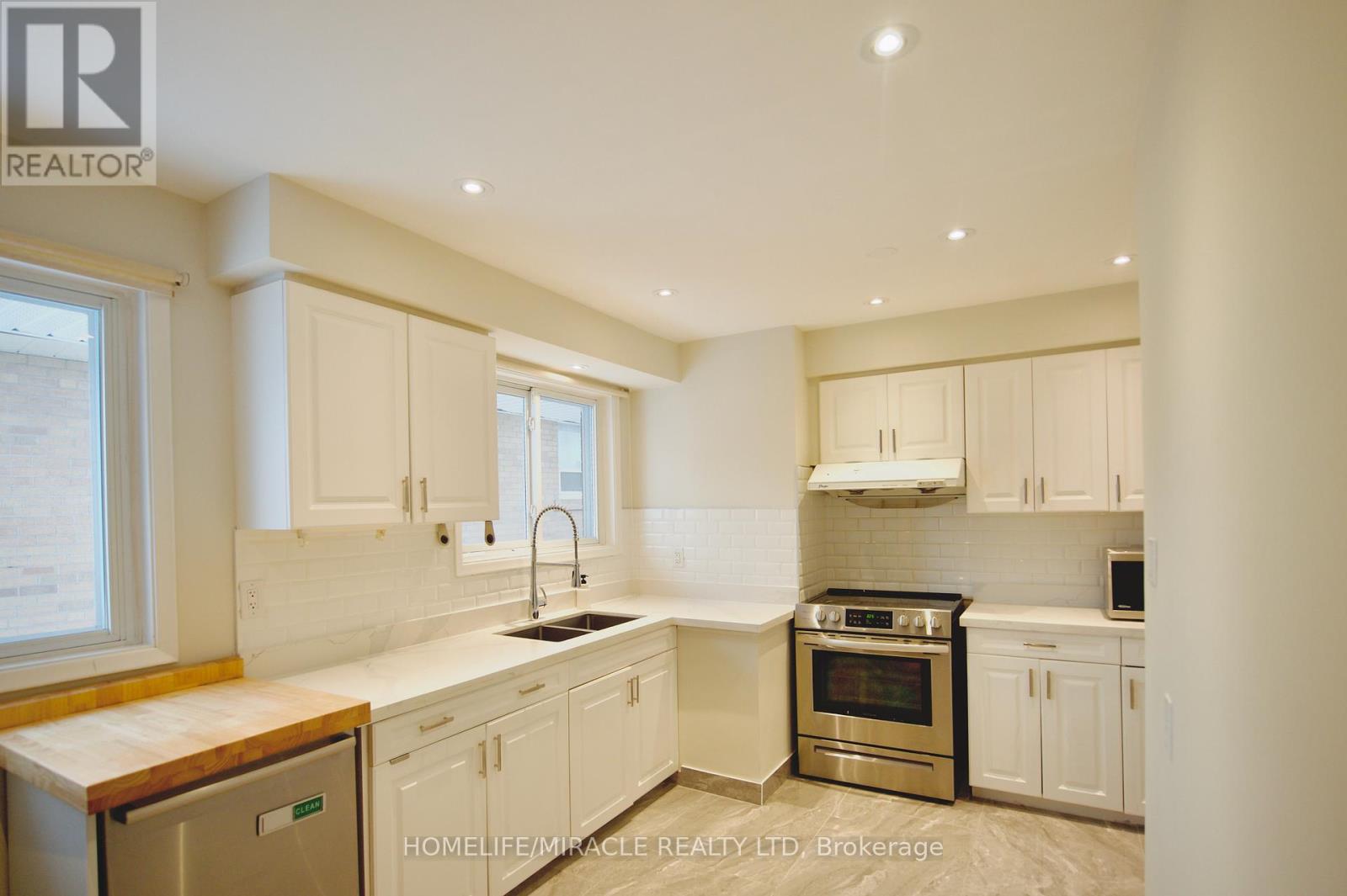 Main - 222 Cass Avenue, Toronto, Ontario  M1T 2C4 - Photo 17 - E12670188