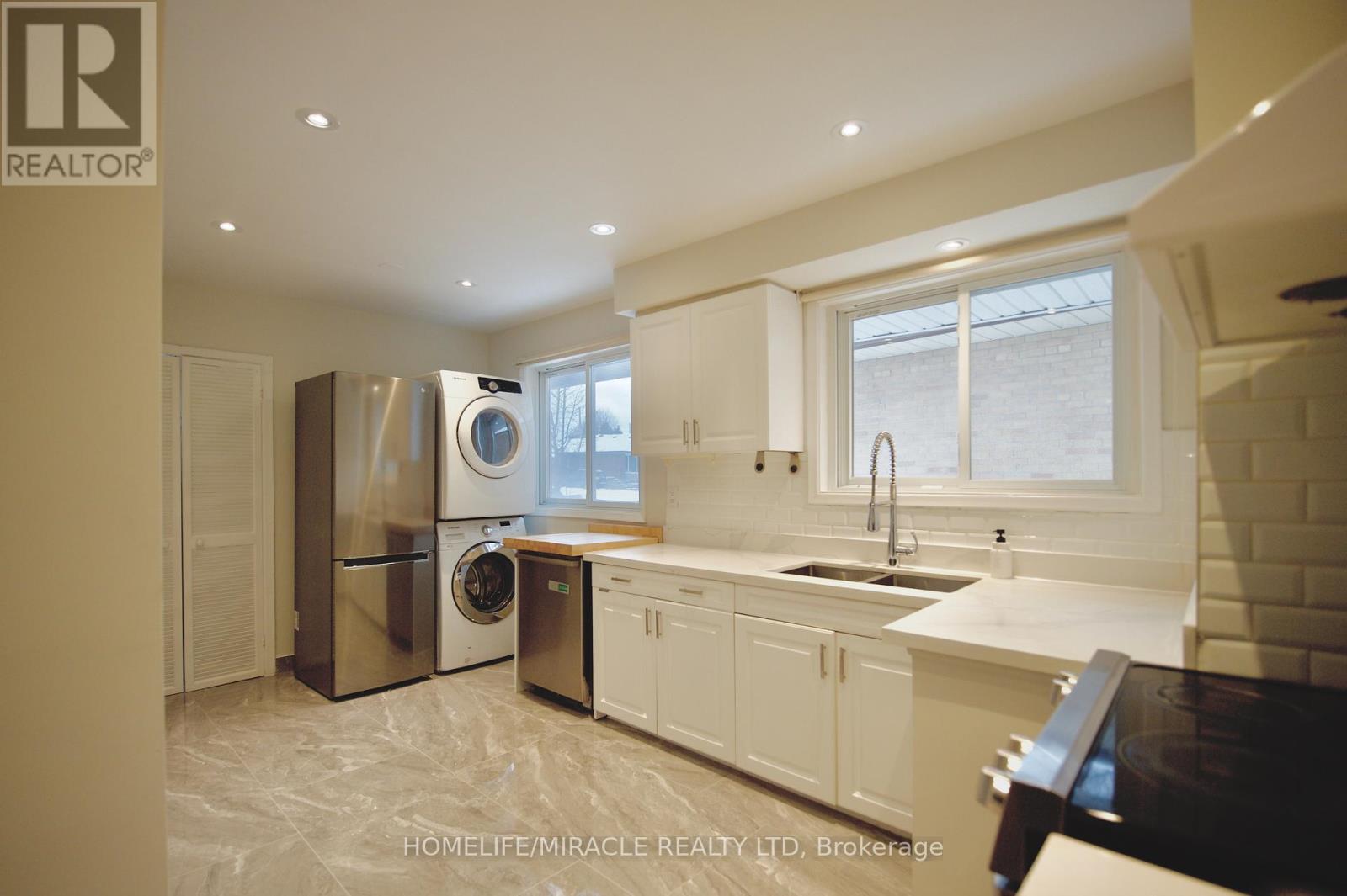 Main - 222 Cass Avenue, Toronto, Ontario  M1T 2C4 - Photo 18 - E12670188