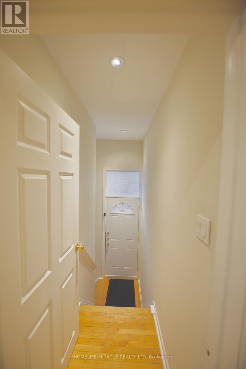 Main - 222 Cass Avenue, Toronto, Ontario  M1T 2C4 - Photo 16 - E12670188