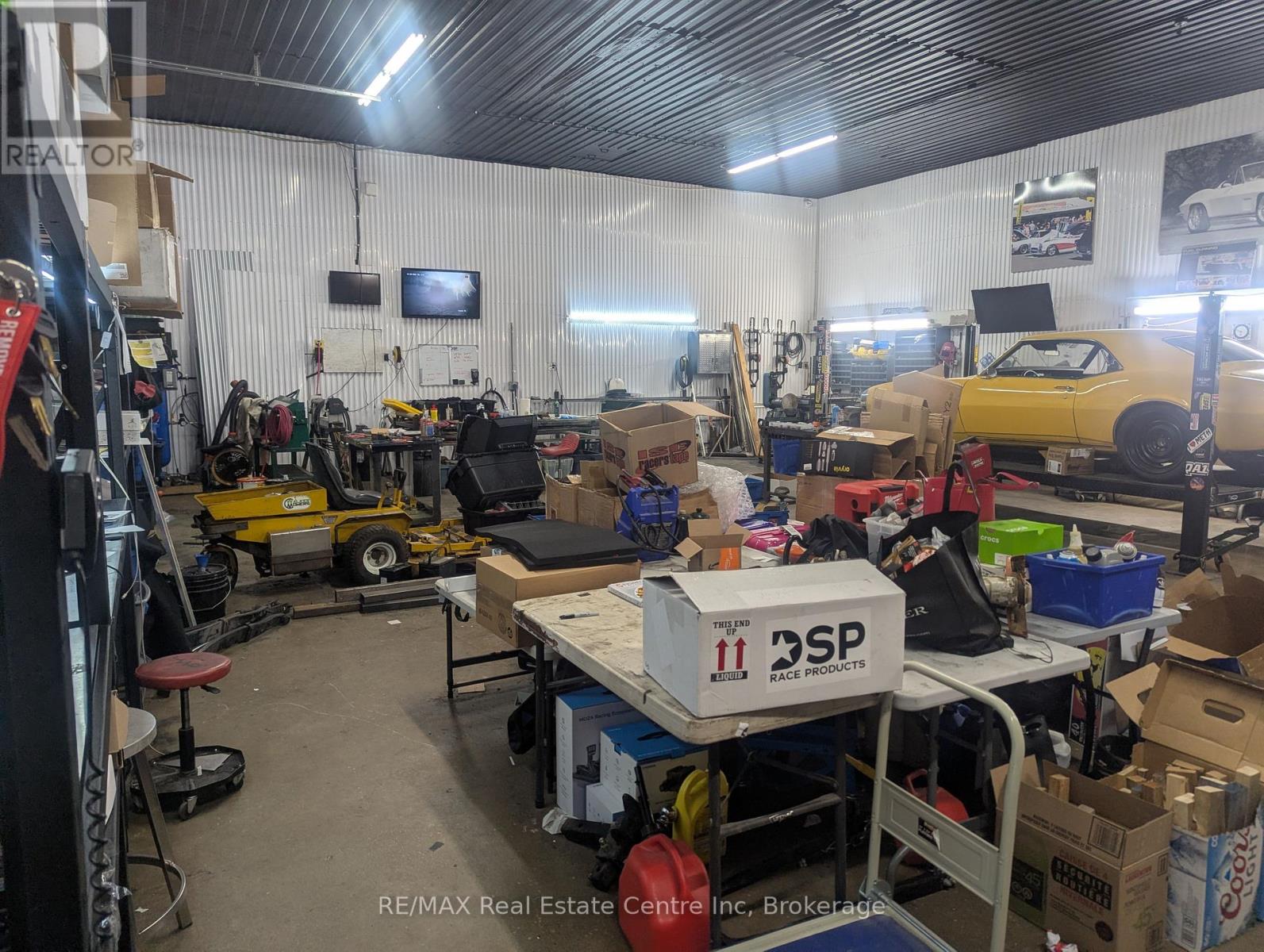 9103 Highway 6, Wellington North, Ontario  N0G 2E0 - Photo 9 - X12679002