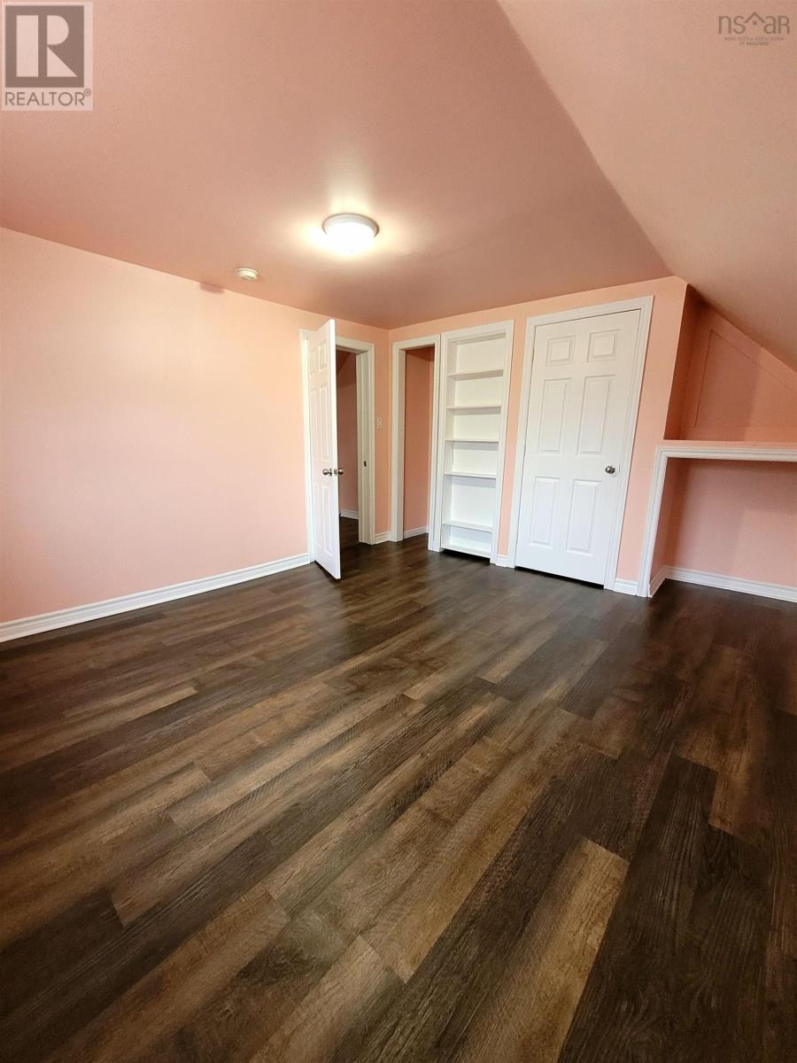 4 Queen Street, Sydney Mines, Nova Scotia  B1V 1K5 - Photo 20 - 202600453