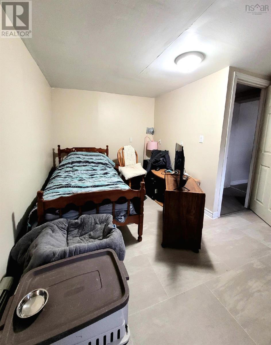 4 Queen Street, Sydney Mines, Nova Scotia  B1V 1K5 - Photo 36 - 202600453