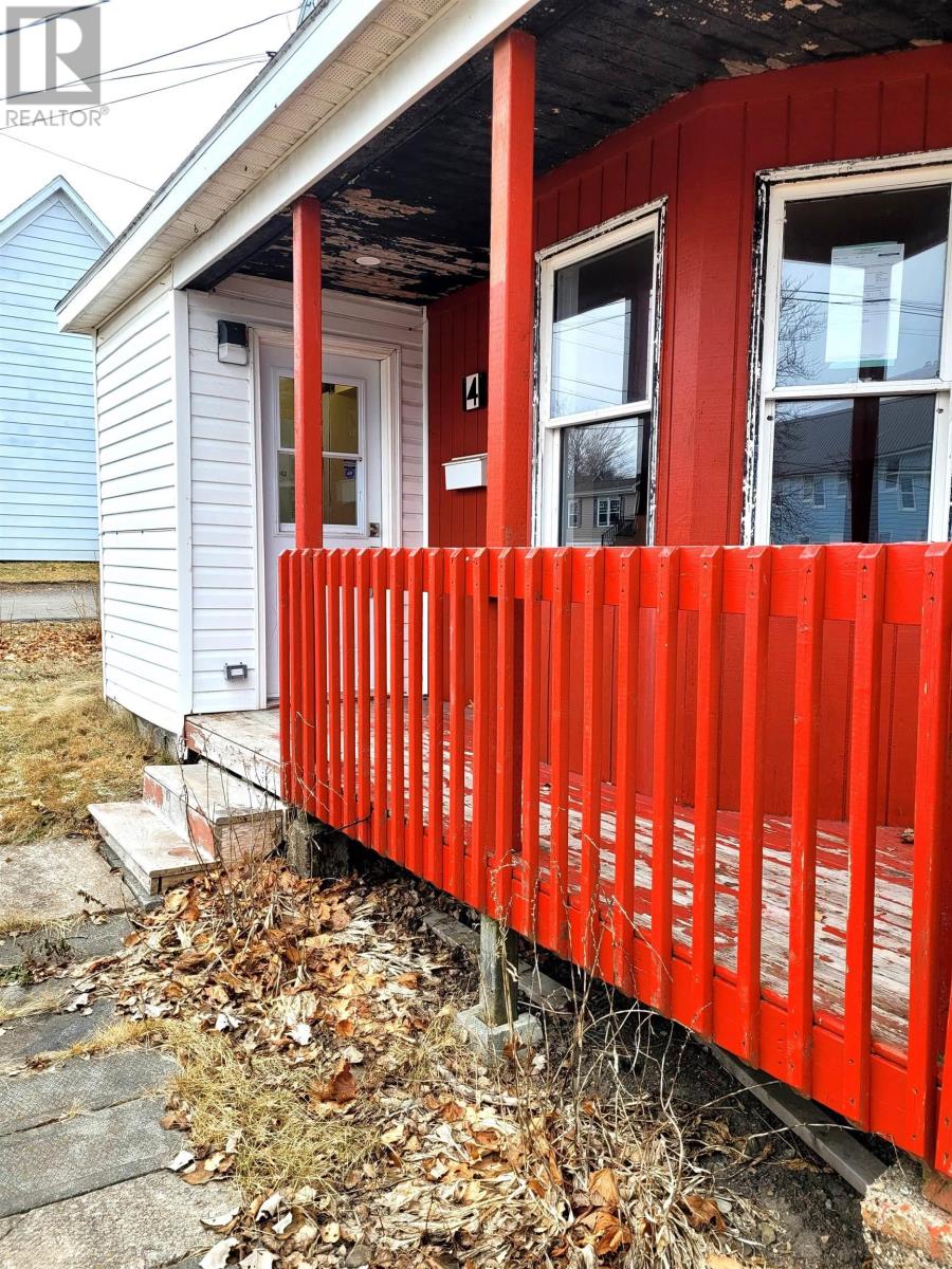 4 Queen Street, Sydney Mines, Nova Scotia  B1V 1K5 - Photo 9 - 202600453