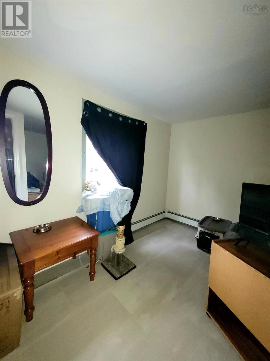 4 Queen Street, Sydney Mines, Nova Scotia  B1V 1K5 - Photo 37 - 202600453