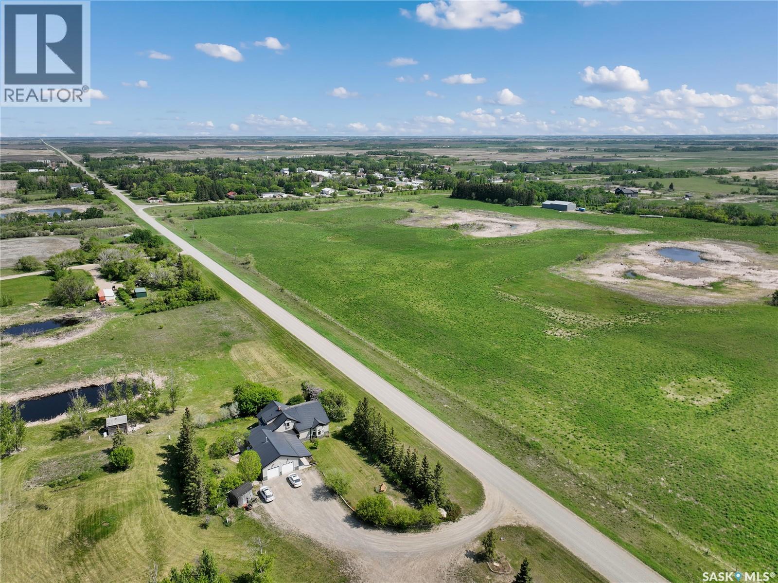 Elizabeth St South Acreage, Fertile Belt Rm No. 183, Saskatchewan  S0A 3Y0 - Photo 3 - SK008723