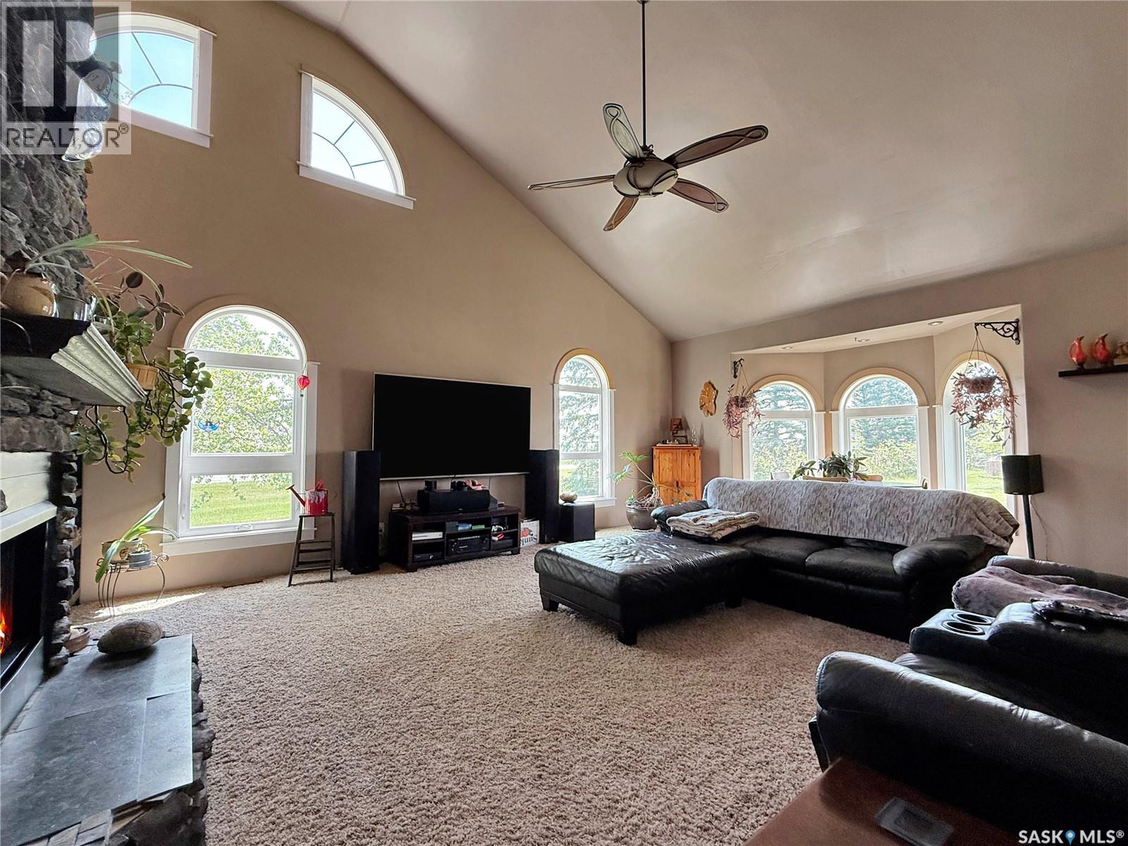 Elizabeth St South Acreage, Fertile Belt Rm No. 183, Saskatchewan  S0A 3Y0 - Photo 15 - SK008723