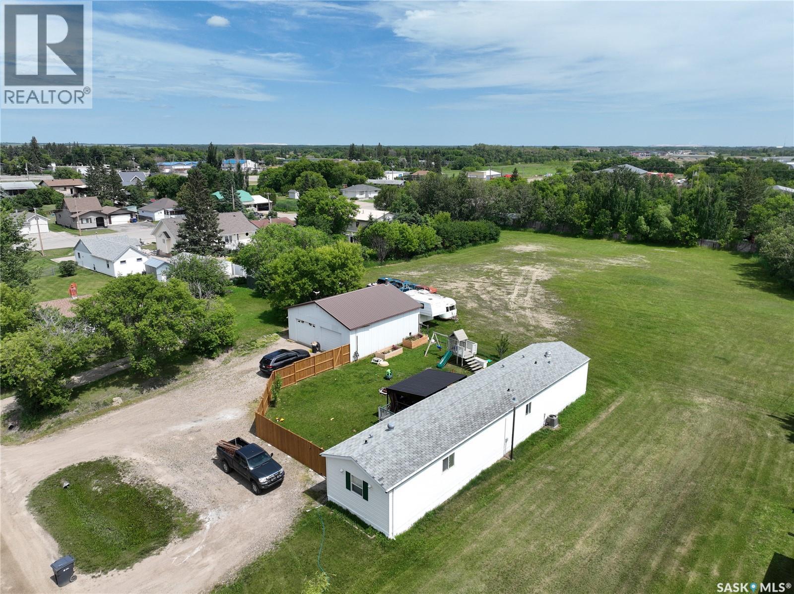 221 Turbantia Street, Esterhazy, Saskatchewan  S0A 0X0 - Photo 3 - SK008796