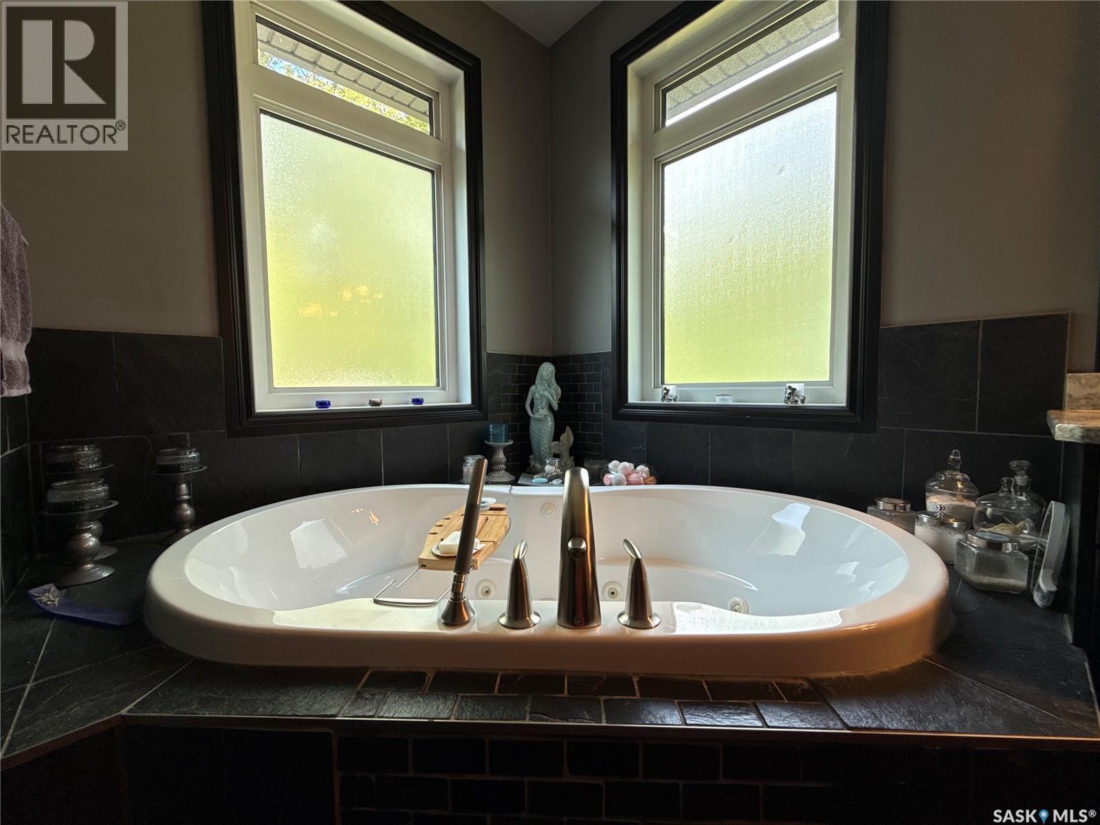 Lazy Dollar Ranch, Brock Rm No. 64, Saskatchewan  S0C 0G0 - Photo 32 - SK013200