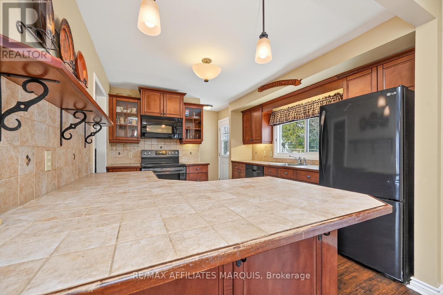 48 Carol Crescent, Smiths Falls, Ontario  K7A 3X8 - Photo 11 - X12678972