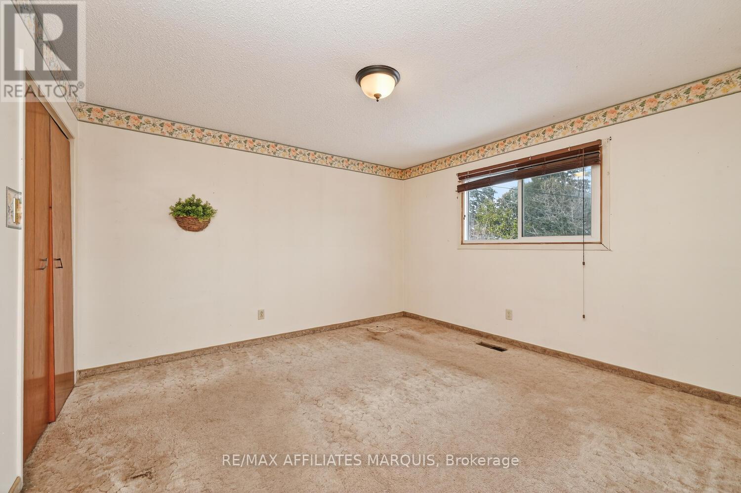 48 Carol Crescent, Smiths Falls, Ontario  K7A 3X8 - Photo 16 - X12678972