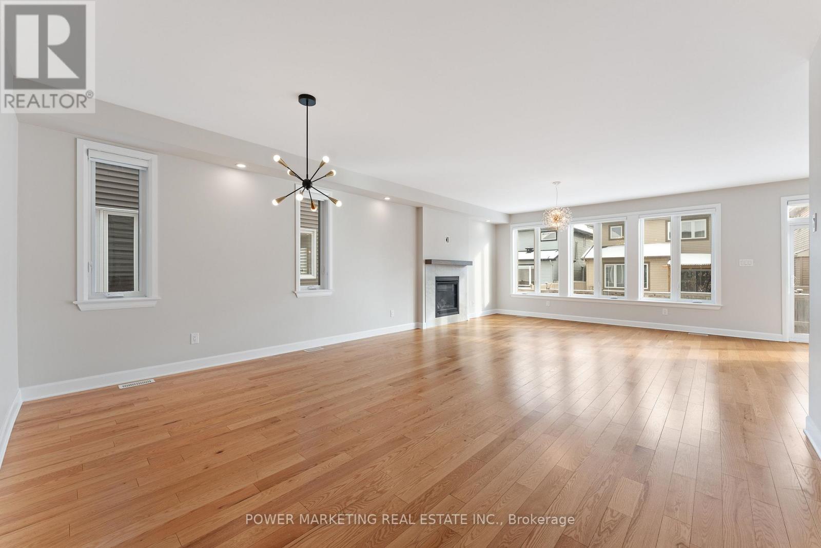 886 Sendero Way, Ottawa, Ontario  K2S 2W8 - Photo 7 - X12678996