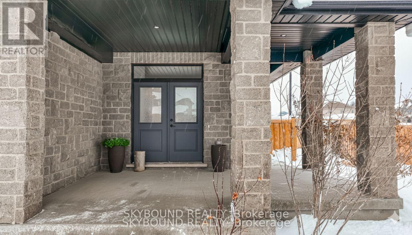 1 Tindall Crescent, East Luther Grand Valley, Ontario  L9W 7R9 - Photo 4 - X12675212