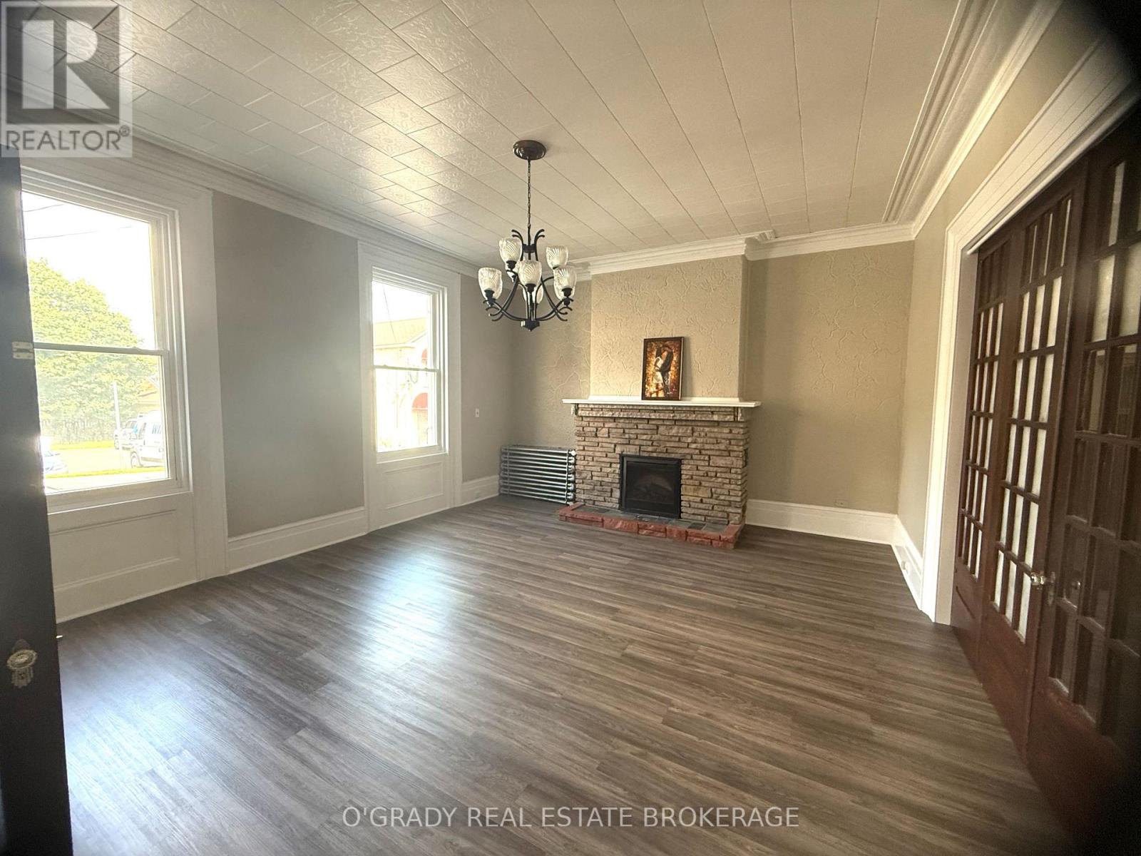 26 Apple Street, Brockville, Ontario  K6V 4X8 - Photo 5 - X12678980