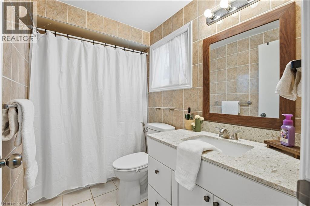 24 Catalina Court, Kitchener, Ontario N2M 5L9 - Photo 13 - 40796420