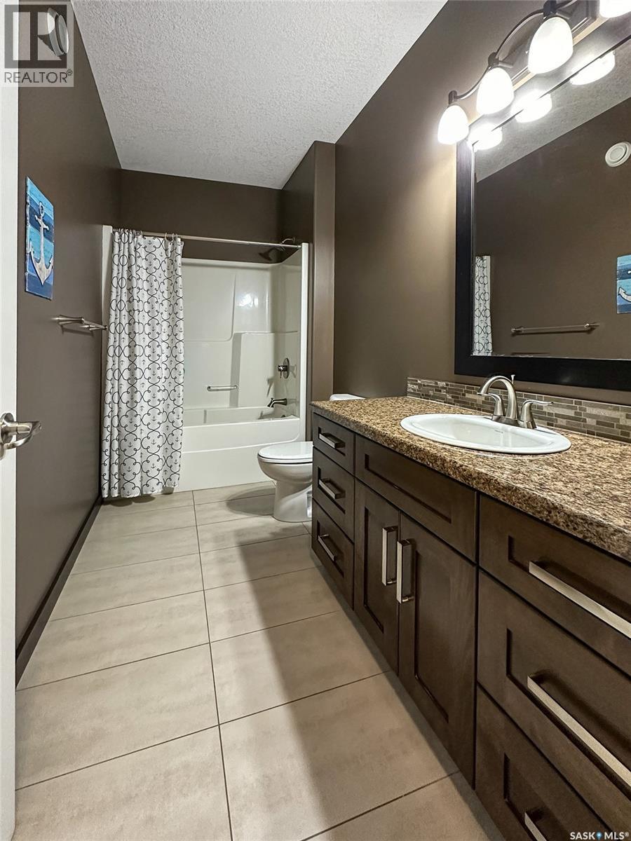 Holars Haven Acreage, Spy Hill Rm No. 152, Saskatchewan  S0A 4B0 - Photo 18 - SK012055