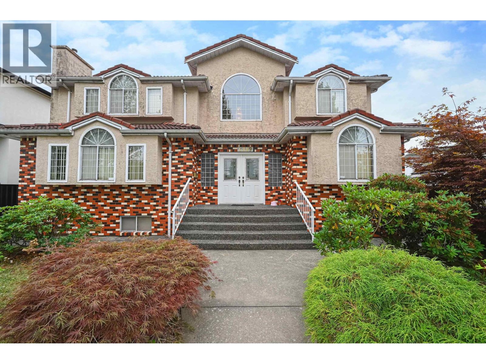 6889 KERR STREET, Vancouver, British Columbia