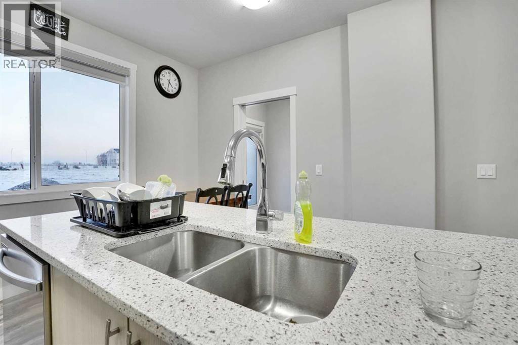 14 Belvedere Common Se, Calgary, Alberta  T2A 7G8 - Photo 11 - A2277680