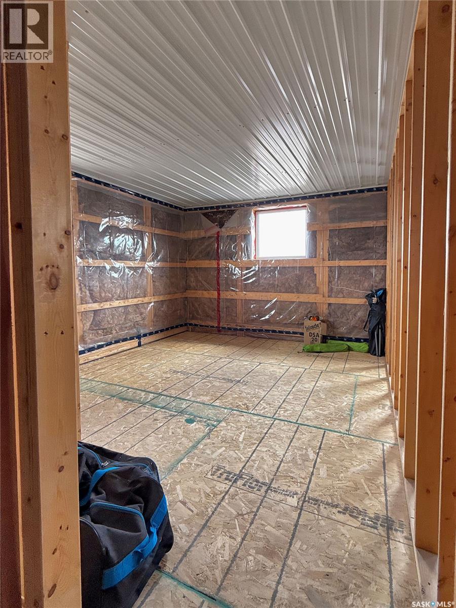 Moose Mountain Shop, Moose Mountain Rm No. 63, Saskatchewan  S0C 0C7 - Photo 28 - SK016402