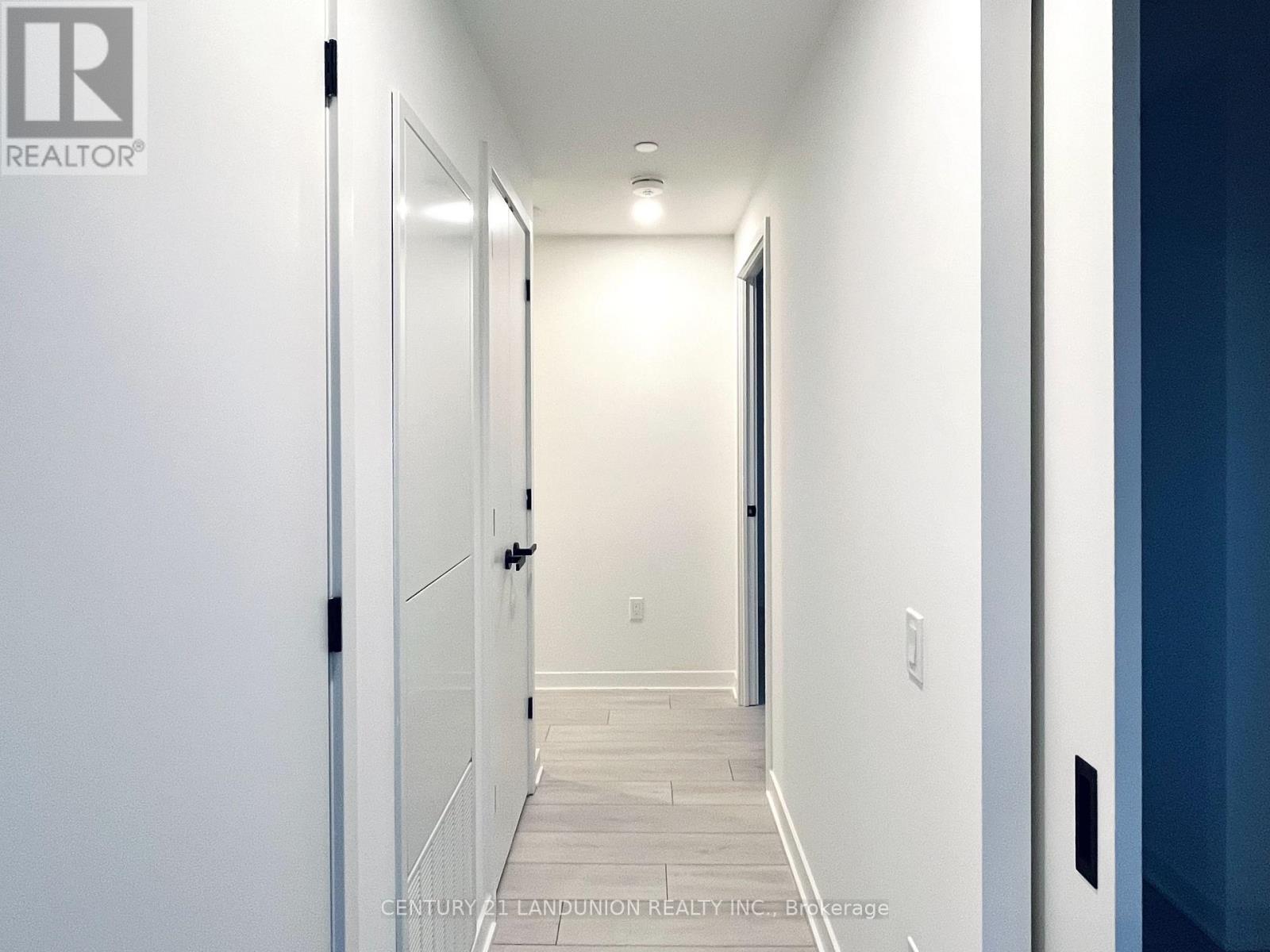 2512 - 55 Charles Street E, Toronto, Ontario  M4Y 0J1 - Photo 5 - C12678958