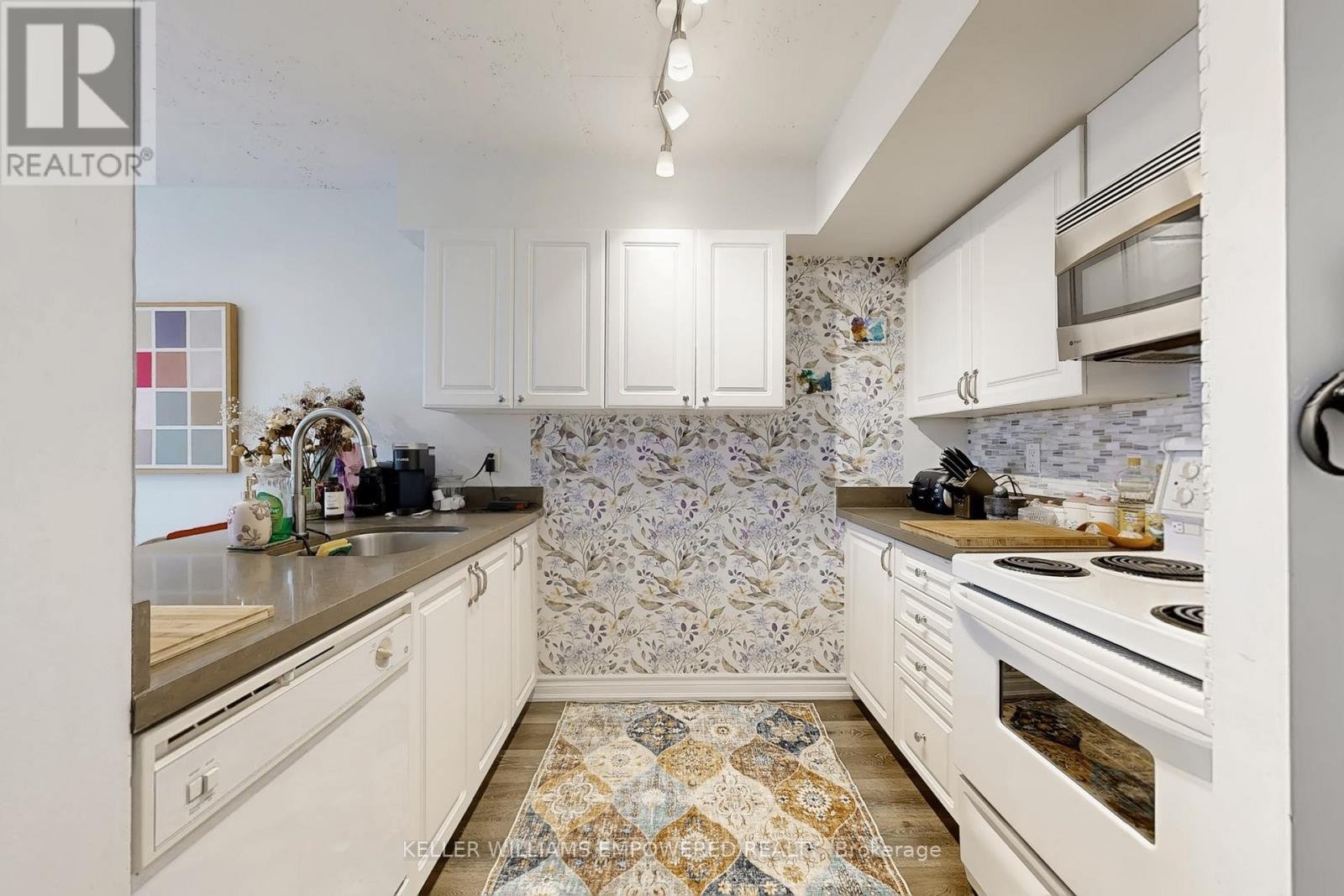 829 - 1029 King Street W, Toronto, Ontario  M6K 3M9 - Photo 8 - C12678960