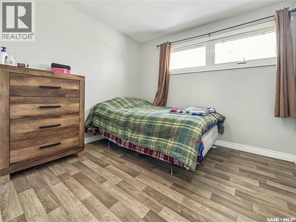 509 5th Avenue, Whitewood, Saskatchewan  S0G 5C0 - Photo 16 - SK022472