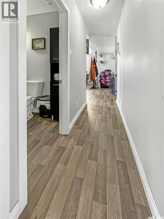 509 5th Avenue, Whitewood, Saskatchewan  S0G 5C0 - Photo 11 - SK022472