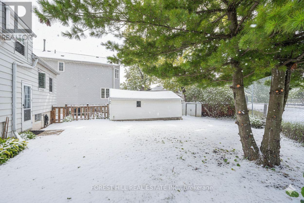 2 Topham Road, Toronto, Ontario  M4B 3K2 - Photo 14 - E12678994