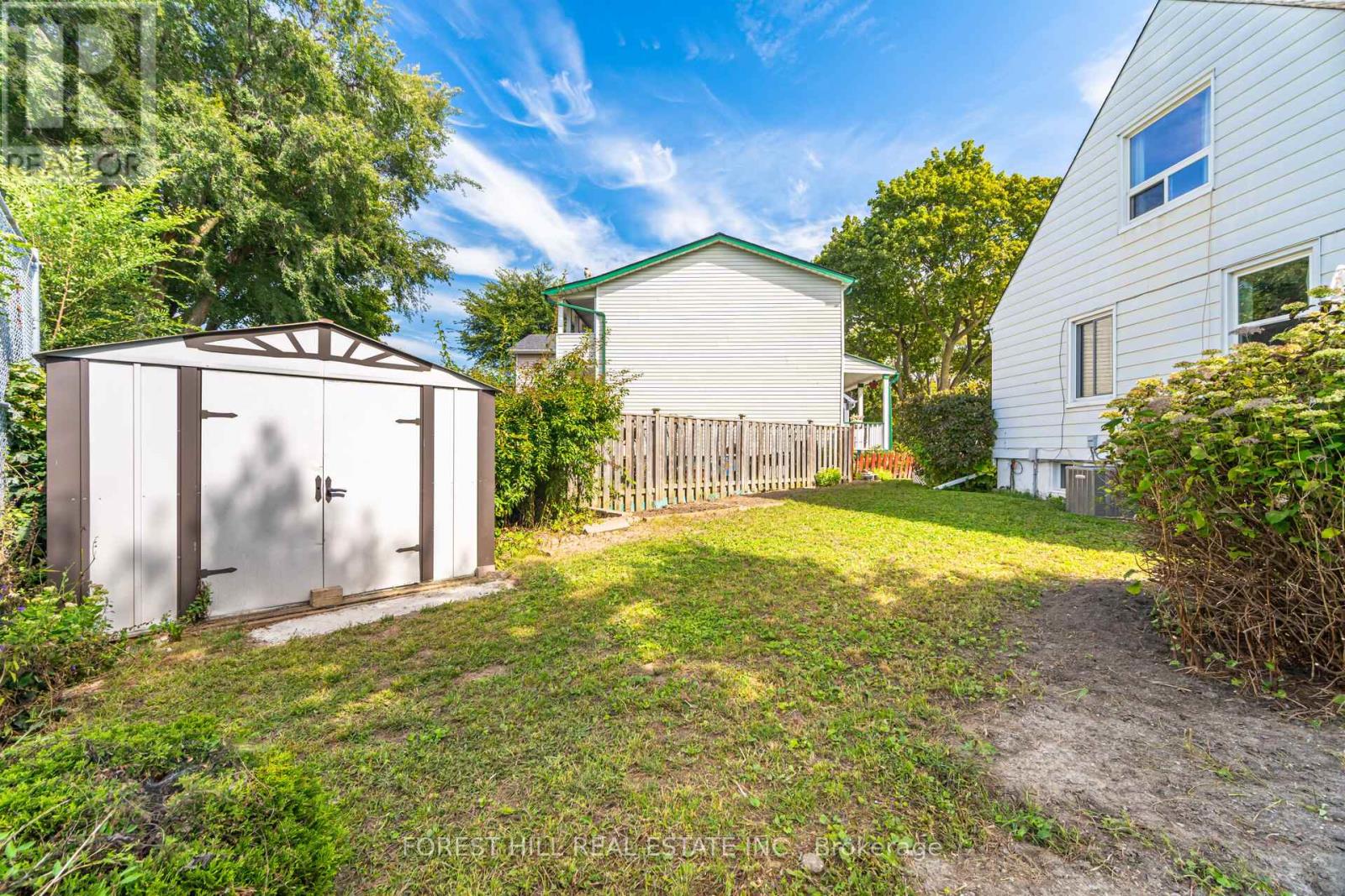 2 Topham Road, Toronto, Ontario  M4B 3K2 - Photo 16 - E12678994