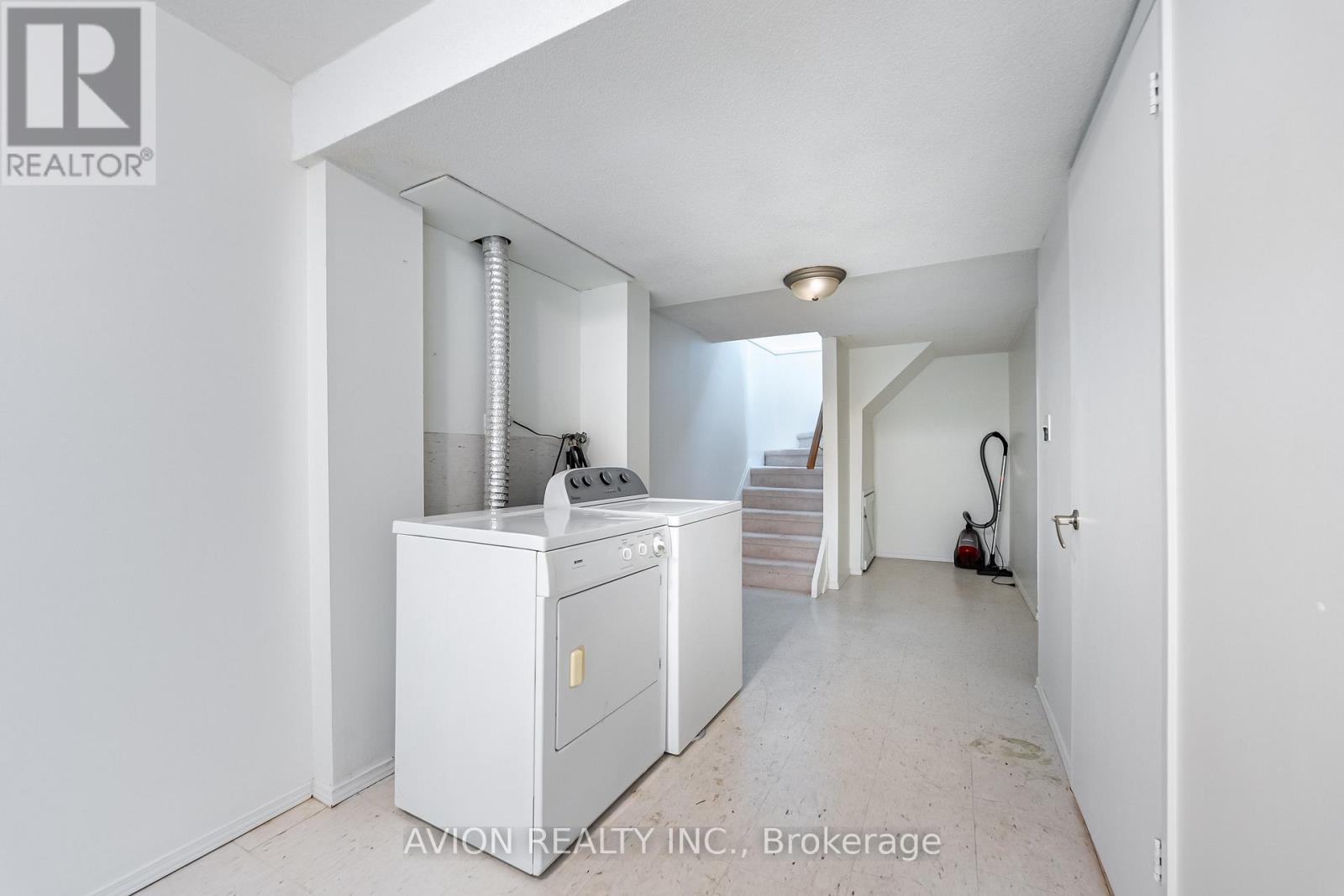 567 Millard Street, Whitchurch-Stouffville, Ontario  L4A 7Z3 - Photo 33 - N12678966