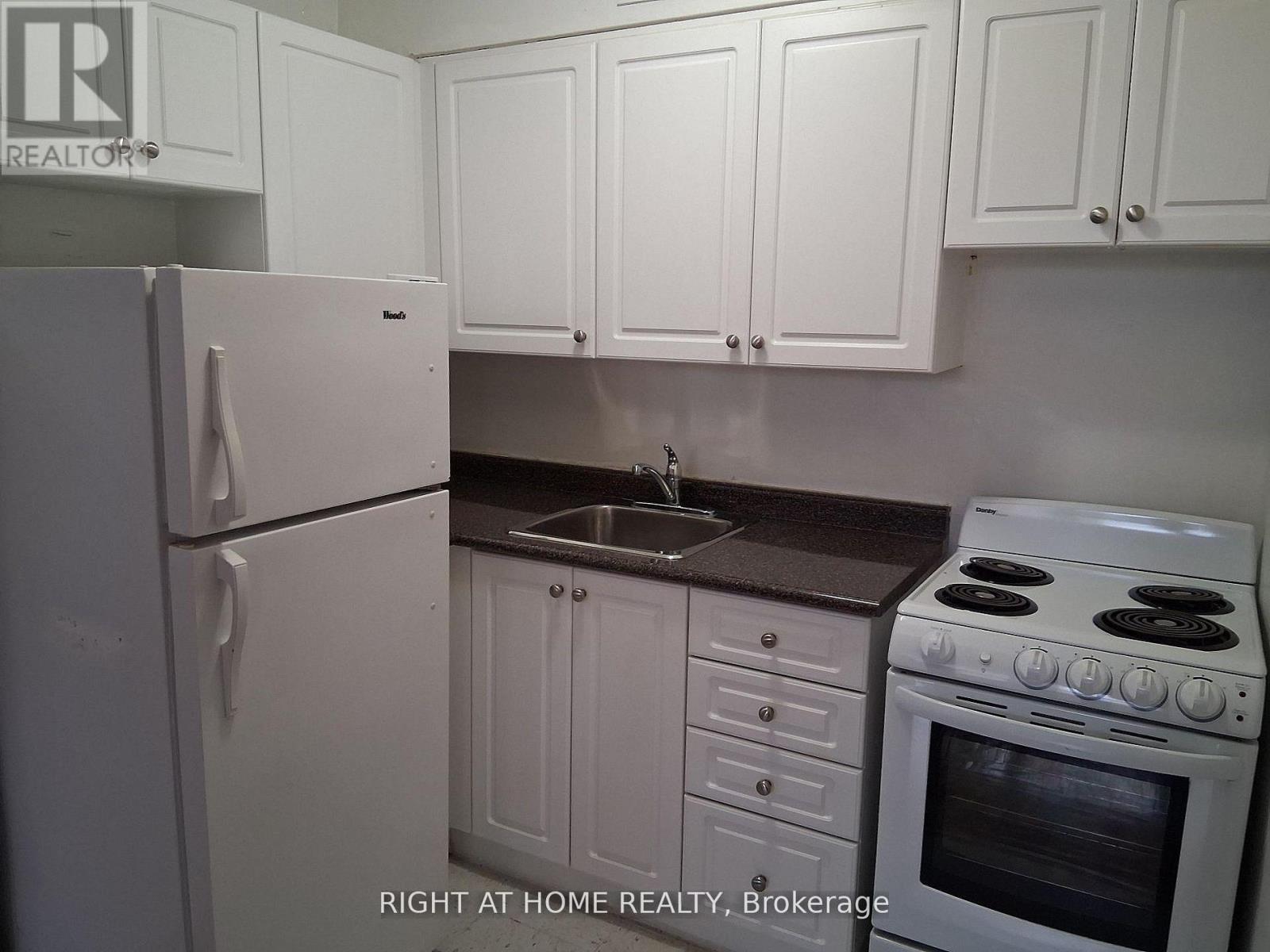 407 - 191 St George Street, Toronto, Ontario  M5R 2M6 - Photo 9 - C12641654