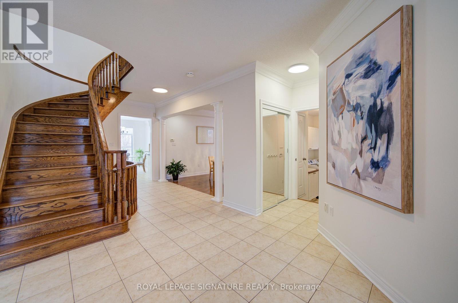 1534 Craigleith Road, Oakville, Ontario  L6H 7V7 - Photo 2 - W12678752