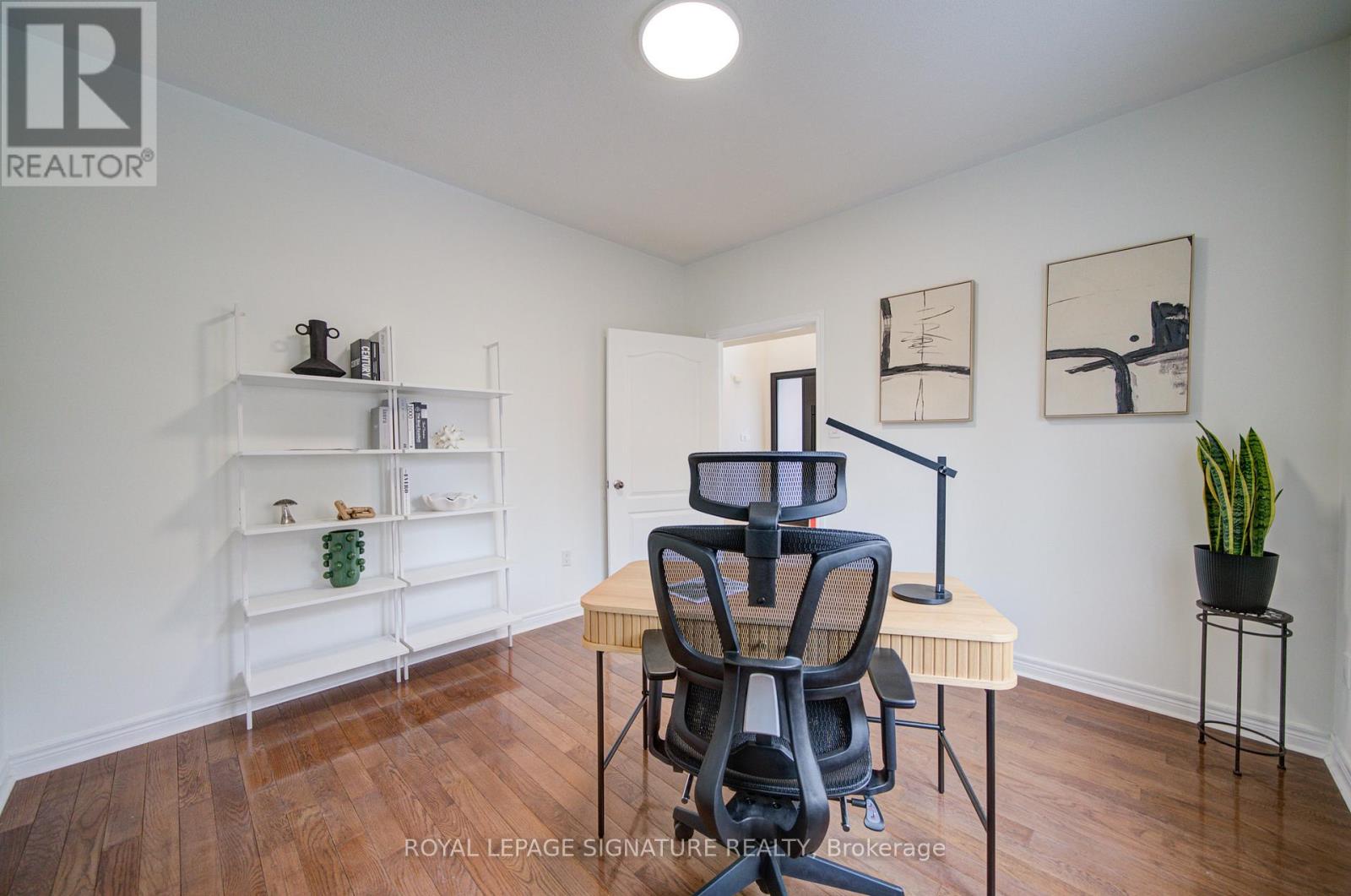 1534 Craigleith Road, Oakville, Ontario  L6H 7V7 - Photo 10 - W12678752