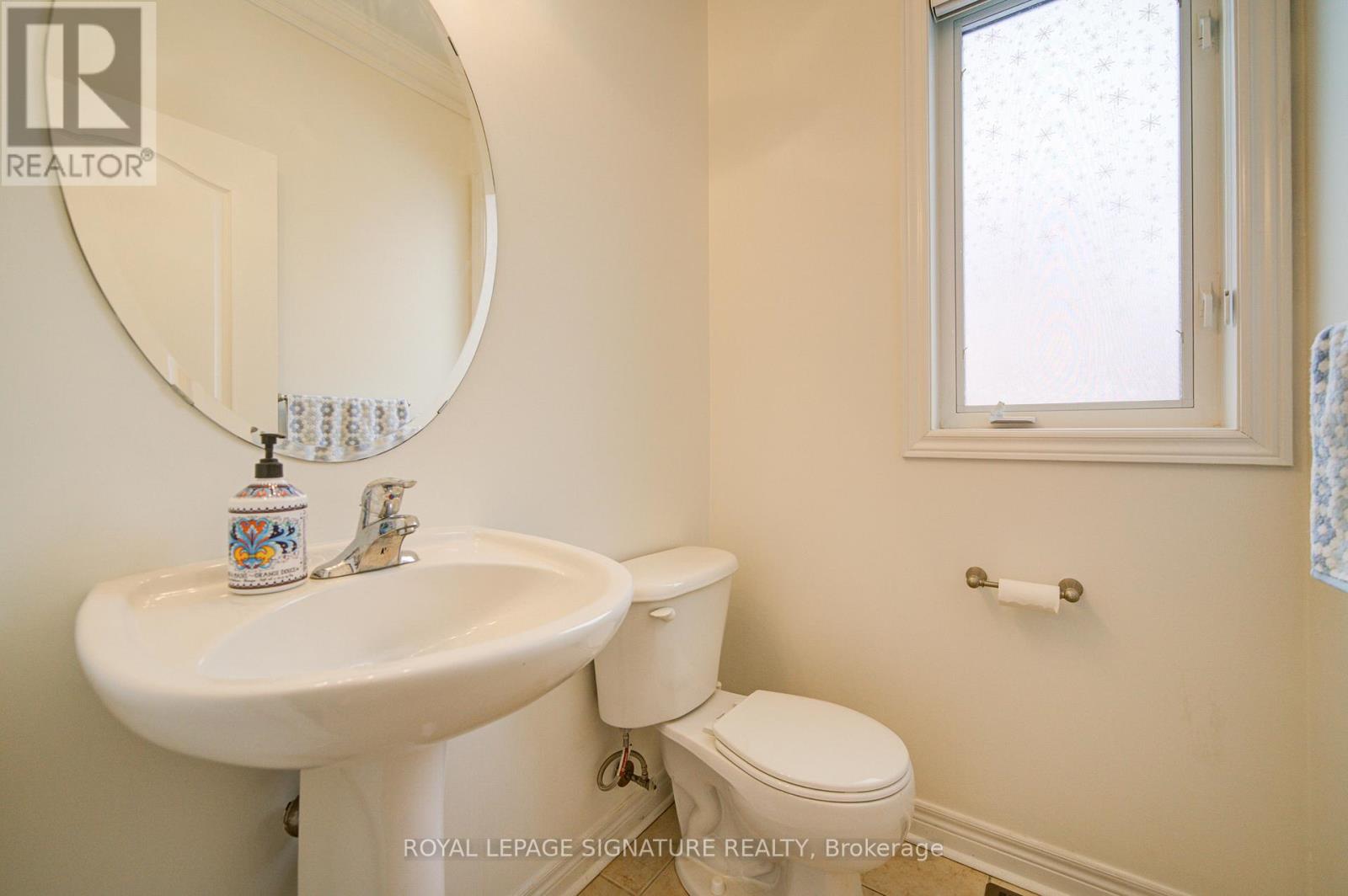 1534 Craigleith Road, Oakville, Ontario  L6H 7V7 - Photo 8 - W12678752